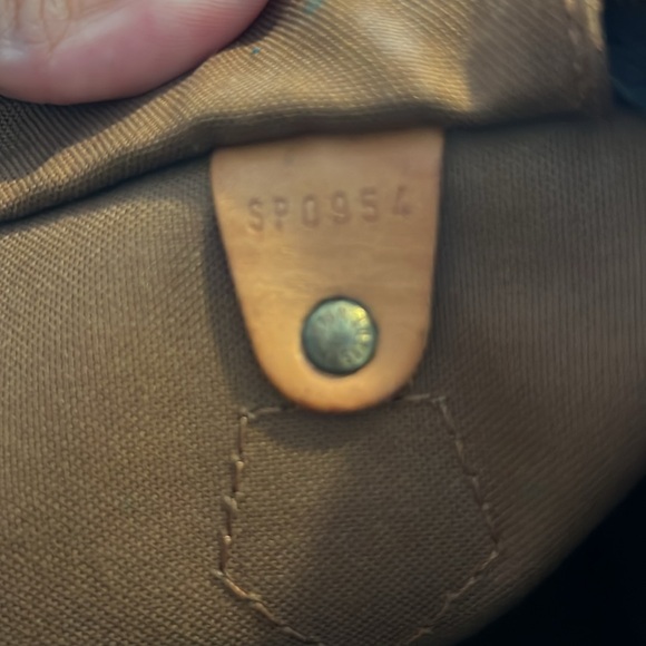 LV SPEEDY 35 - Picture 9 of 16